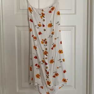 “L.A. HEARTS” - white floral dress